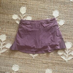 Lululemon pleated skirt